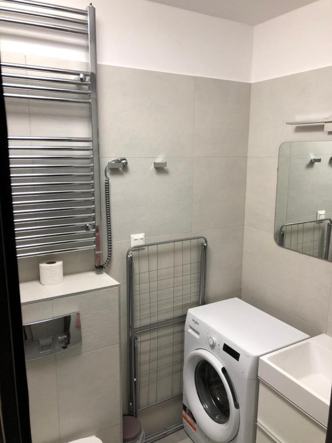 Gyoengye Lux Apartment Szegedin