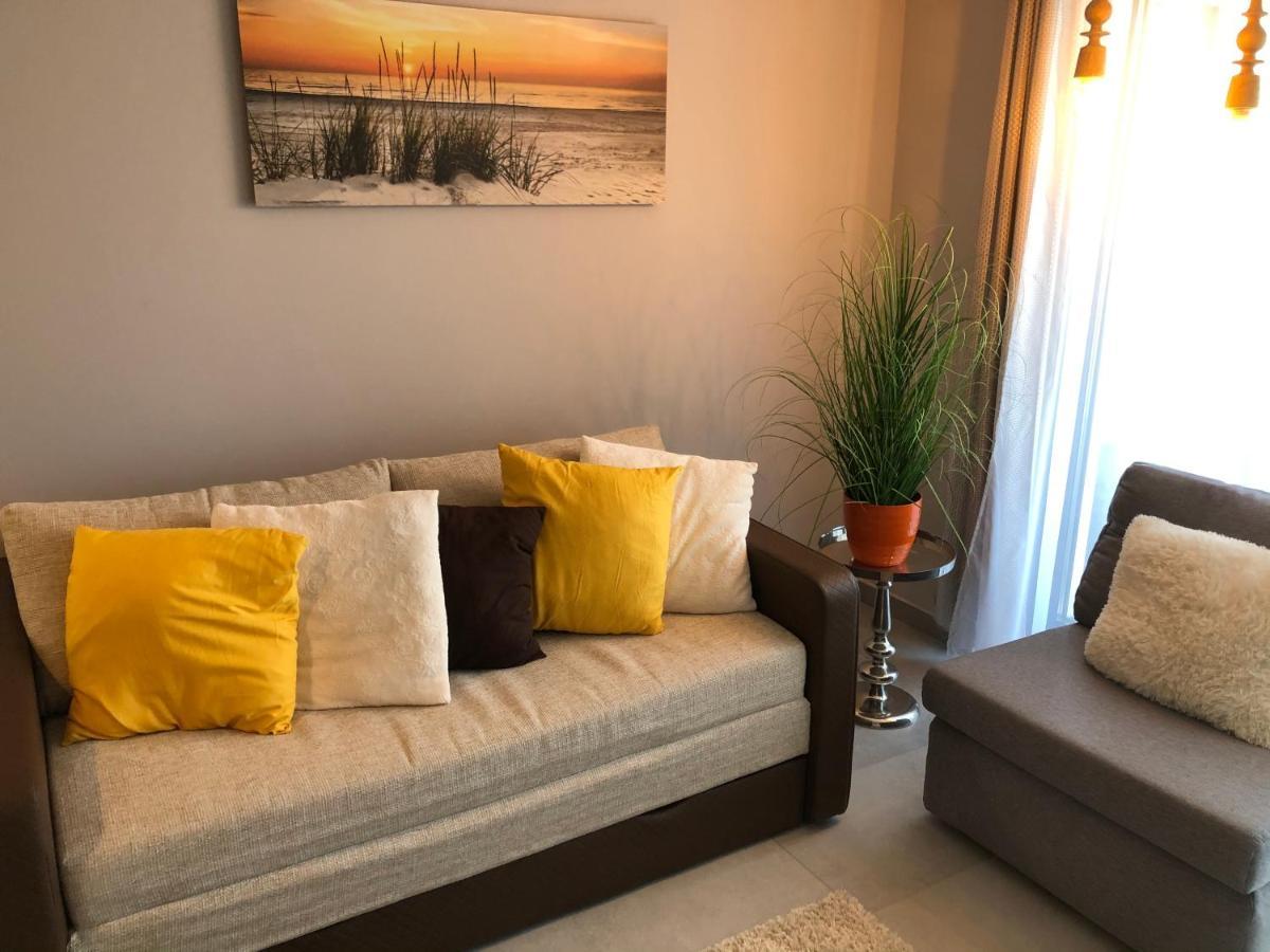 Gyoengye Lux * Szeged